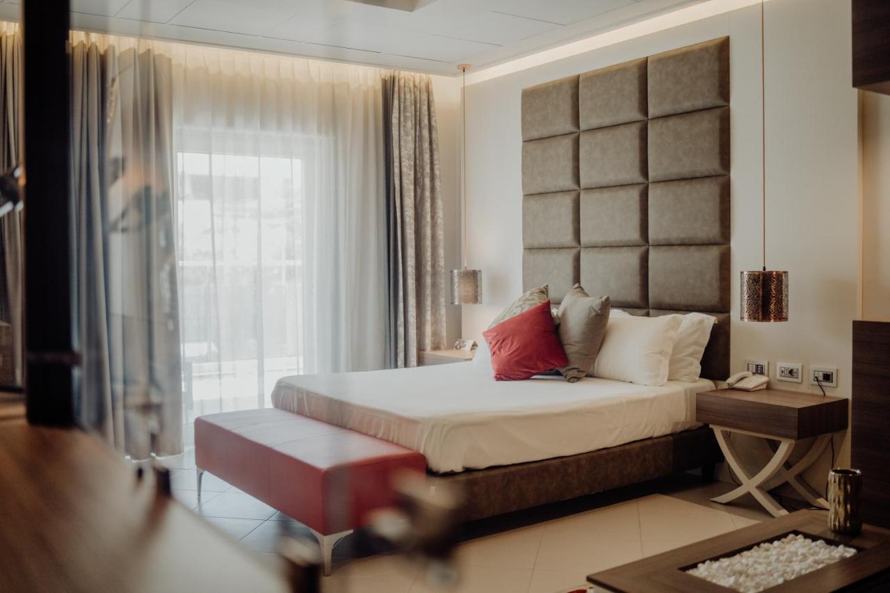 קטנזארו Hotel Niagara מראה חיצוני תמונה