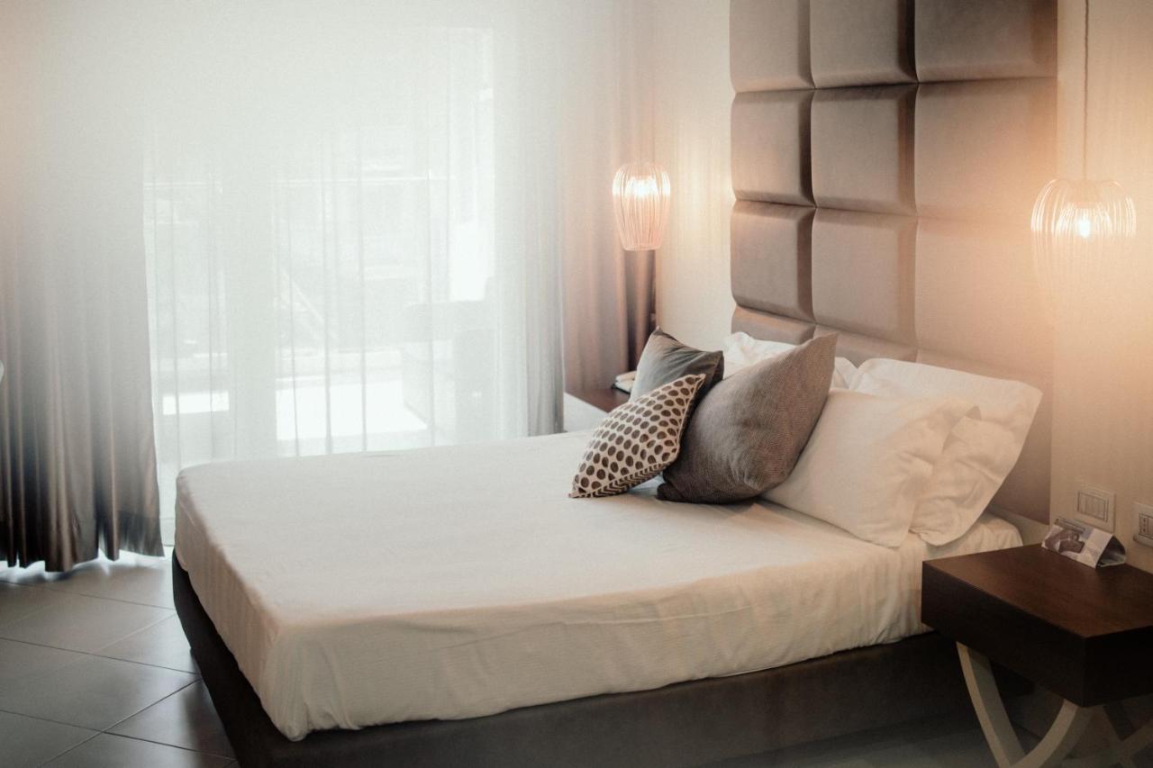 קטנזארו Hotel Niagara מראה חיצוני תמונה