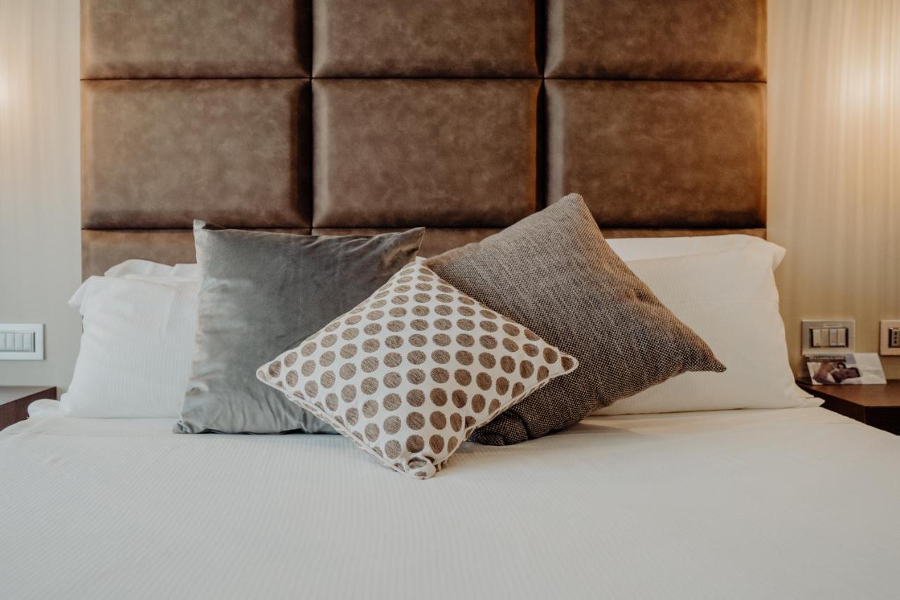 קטנזארו Hotel Niagara מראה חיצוני תמונה