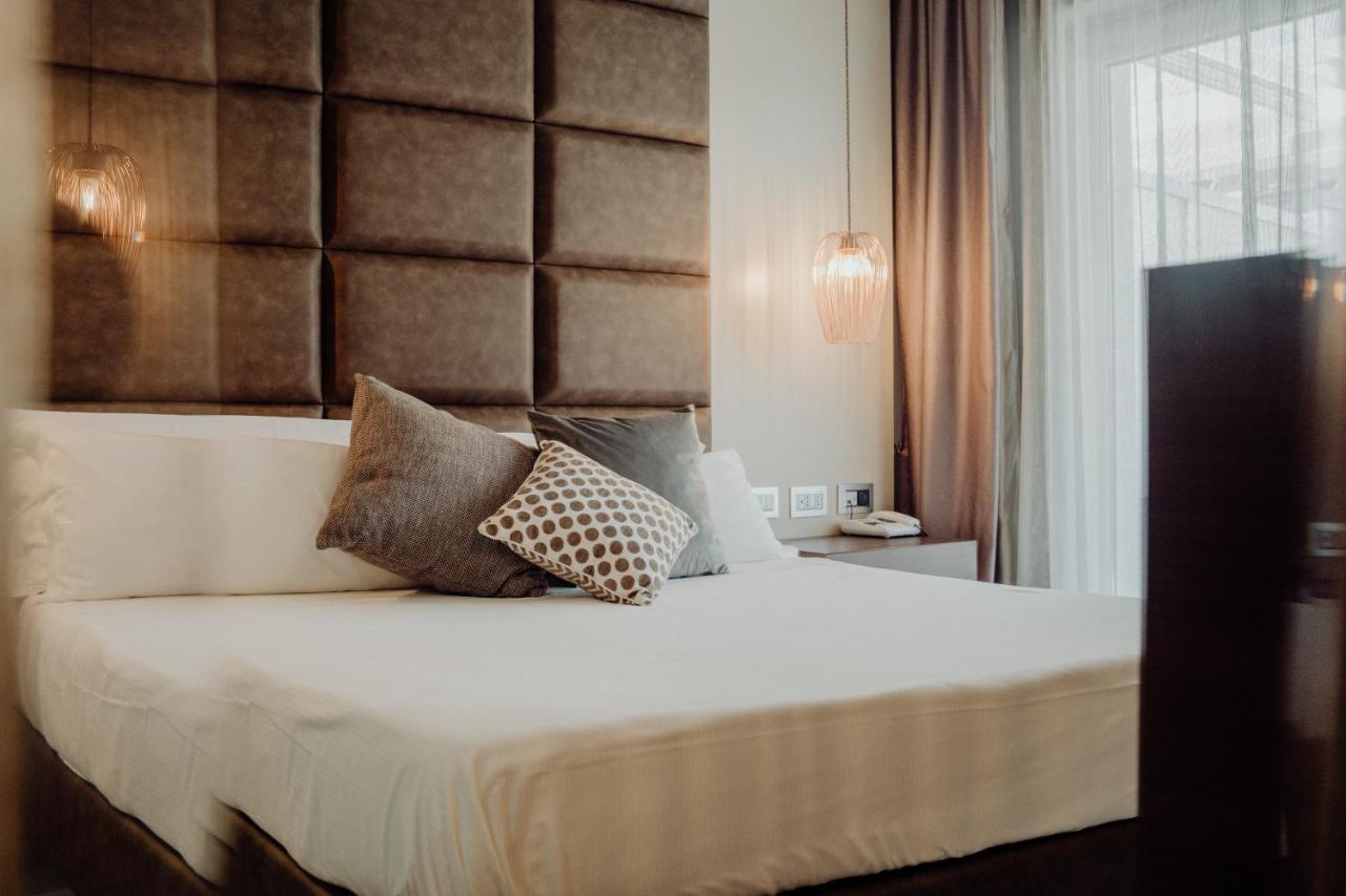 קטנזארו Hotel Niagara מראה חיצוני תמונה