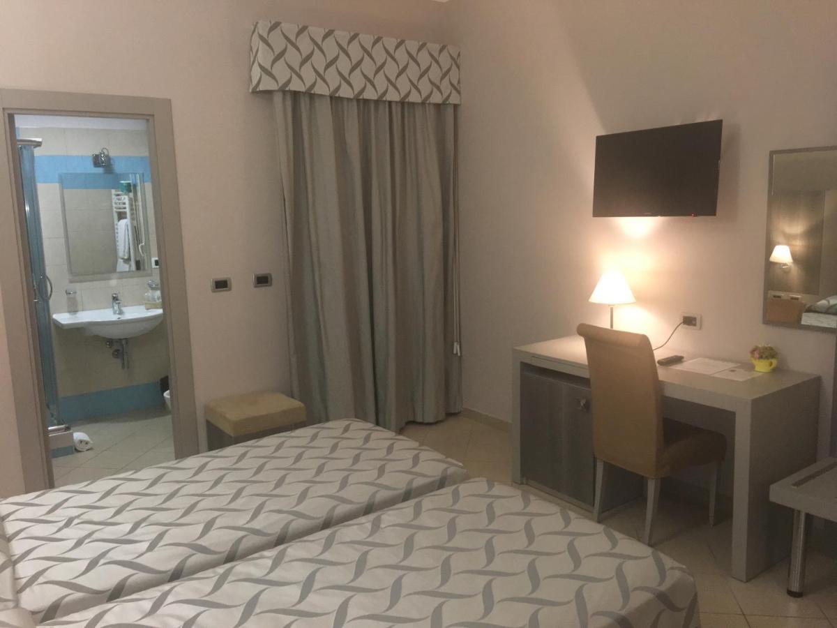 קטנזארו Hotel Niagara מראה חיצוני תמונה