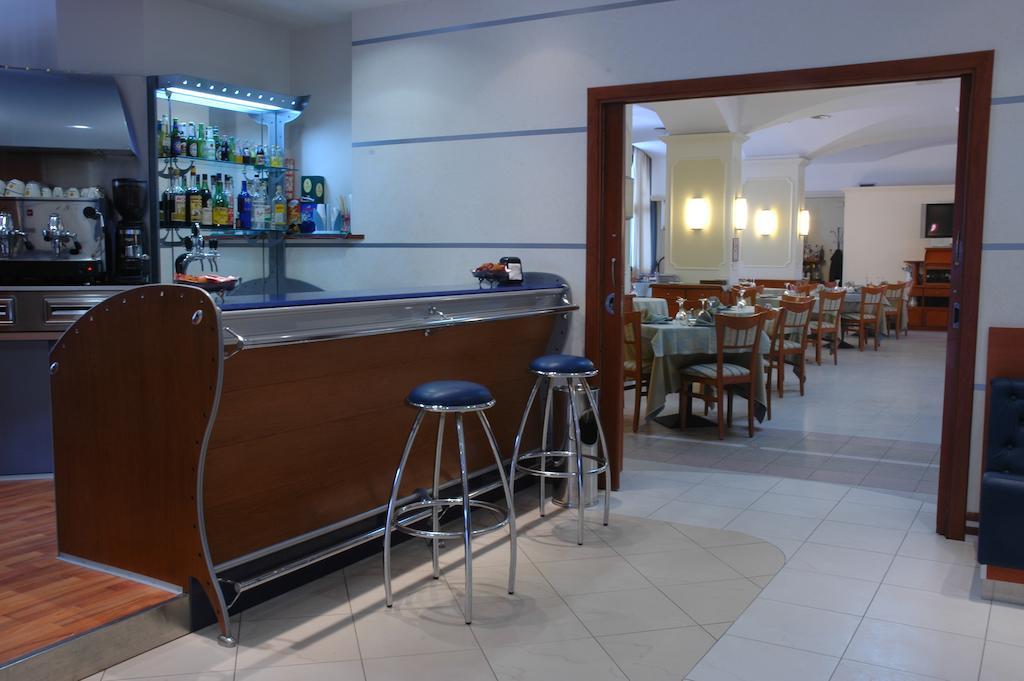 קטנזארו Hotel Niagara מראה חיצוני תמונה