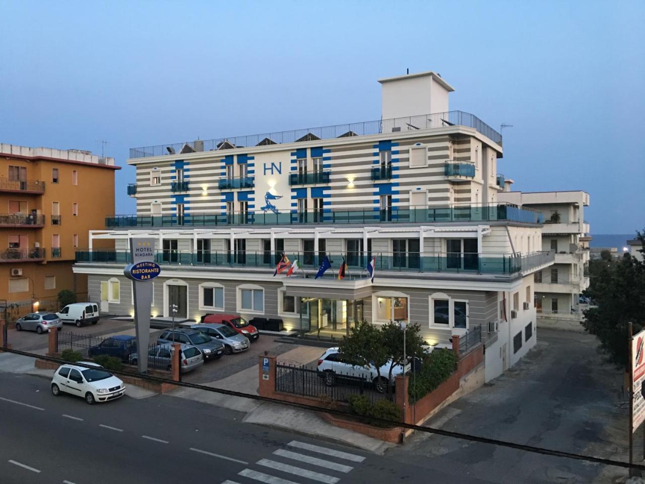 קטנזארו Hotel Niagara מראה חיצוני תמונה