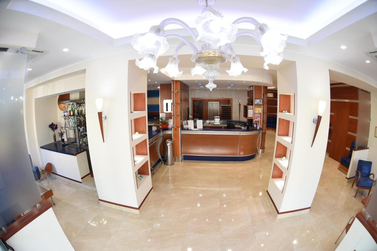קטנזארו Hotel Niagara מראה חיצוני תמונה
